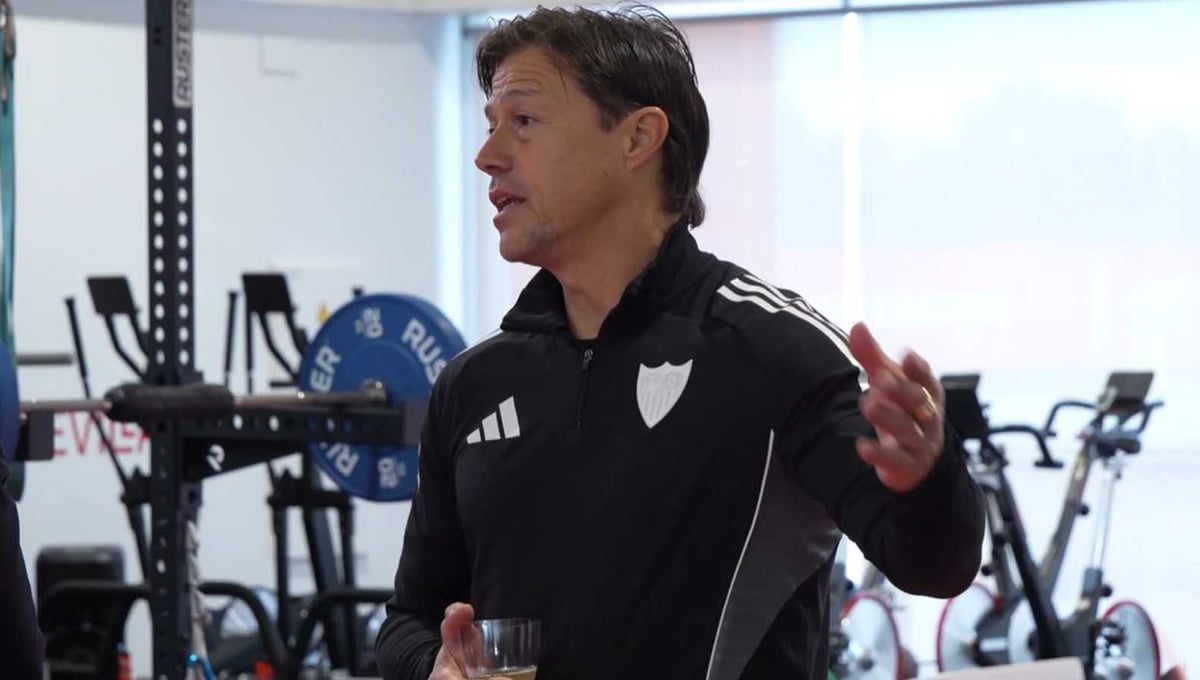 Brindis de Almeyda por 2026 y mensaje sobre su futuro en el Sevilla: "Hemos encontrado el camino"