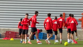 Almeyda recupera efectivos para la batalla en el Bernabéu