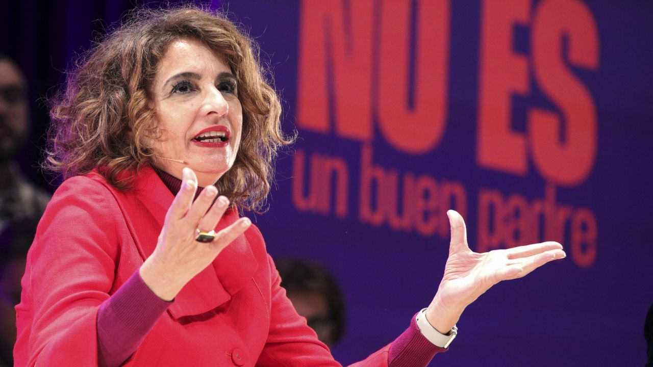 Casi 250.000 pymes y autónomos gallegos tendrán un año más para adaptar su programa de facturación - La Voz de Galicia