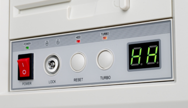 Diseño retro de los 90 en una caja que soporta refrigeración líquida y hasta una RTX 5090