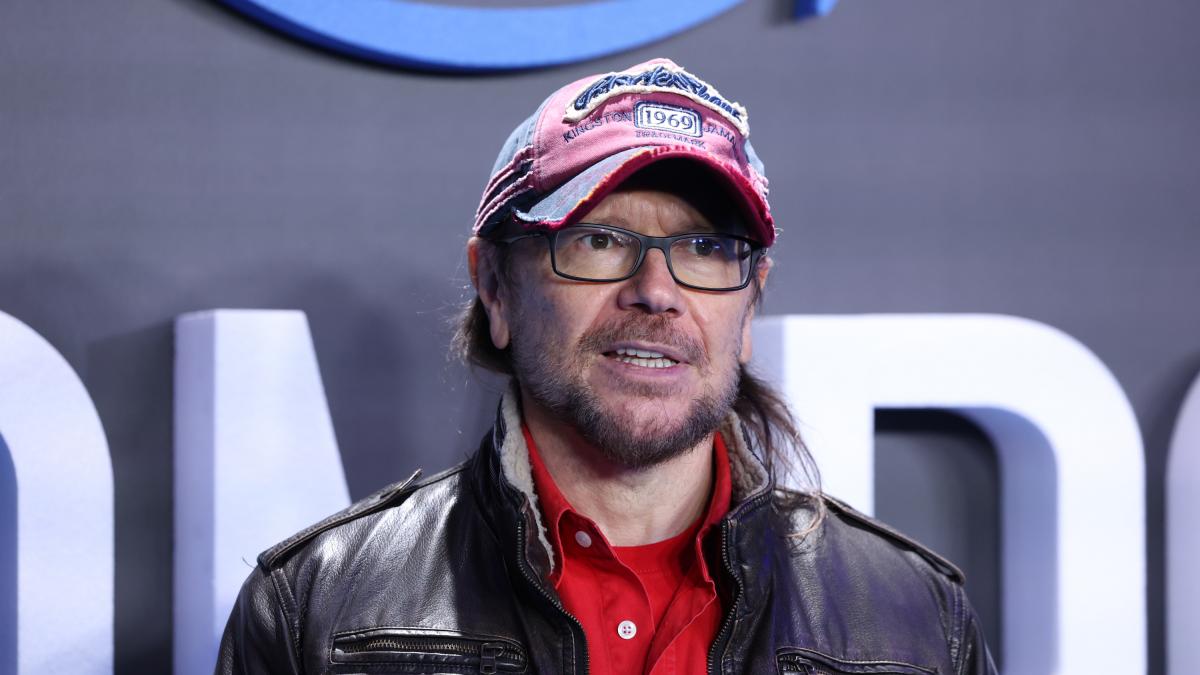 Le comentan a Santiago Segura que se percibe que intenta huir de la polarización política y él responde de una forma muy razonada