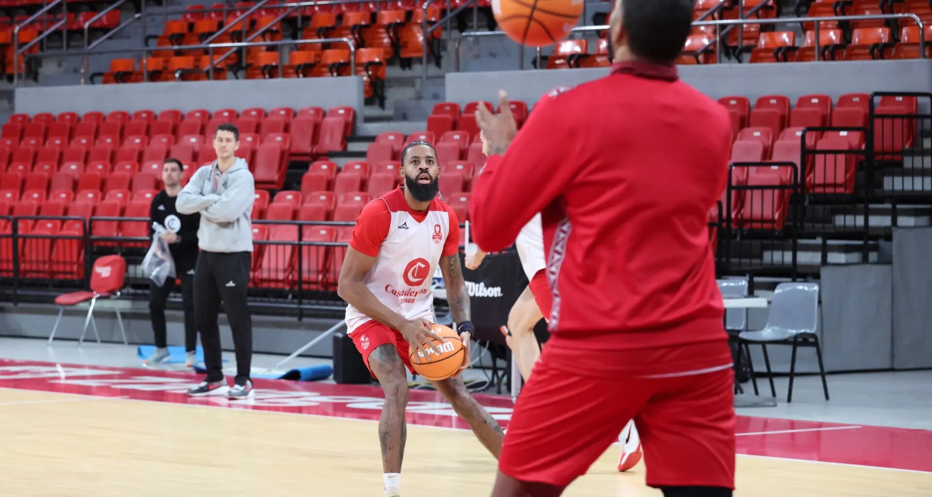 Horario y dónde ver gratis el partido Casademont Zaragoza-Peristeri