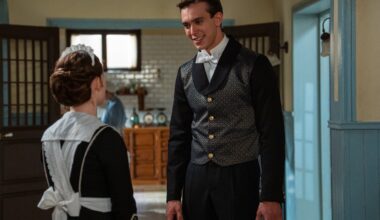 un personaje se va y otro debuta destapando secretos