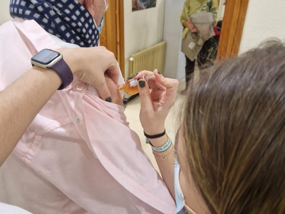Vacuna contra la gripe sin cita previa este martes en los centros de salud: estos son los horarios | Aragon