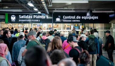 Una incidencia obliga a detener los trenes en Chamartín en plena Navidad