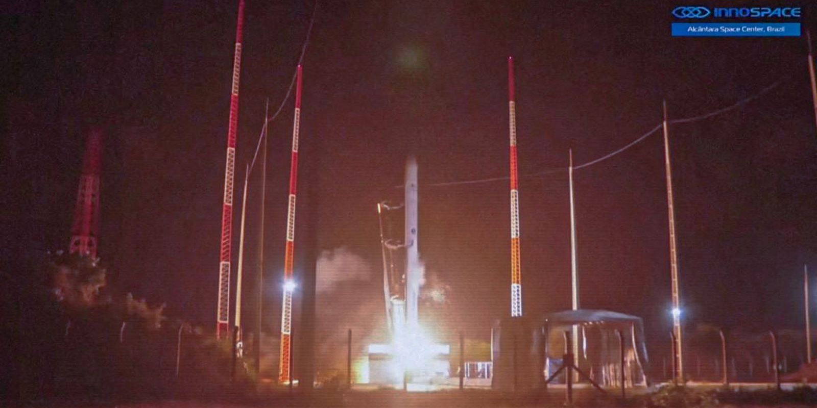 Cohete surcoreano explota tras despegar en la Base de Alcántara