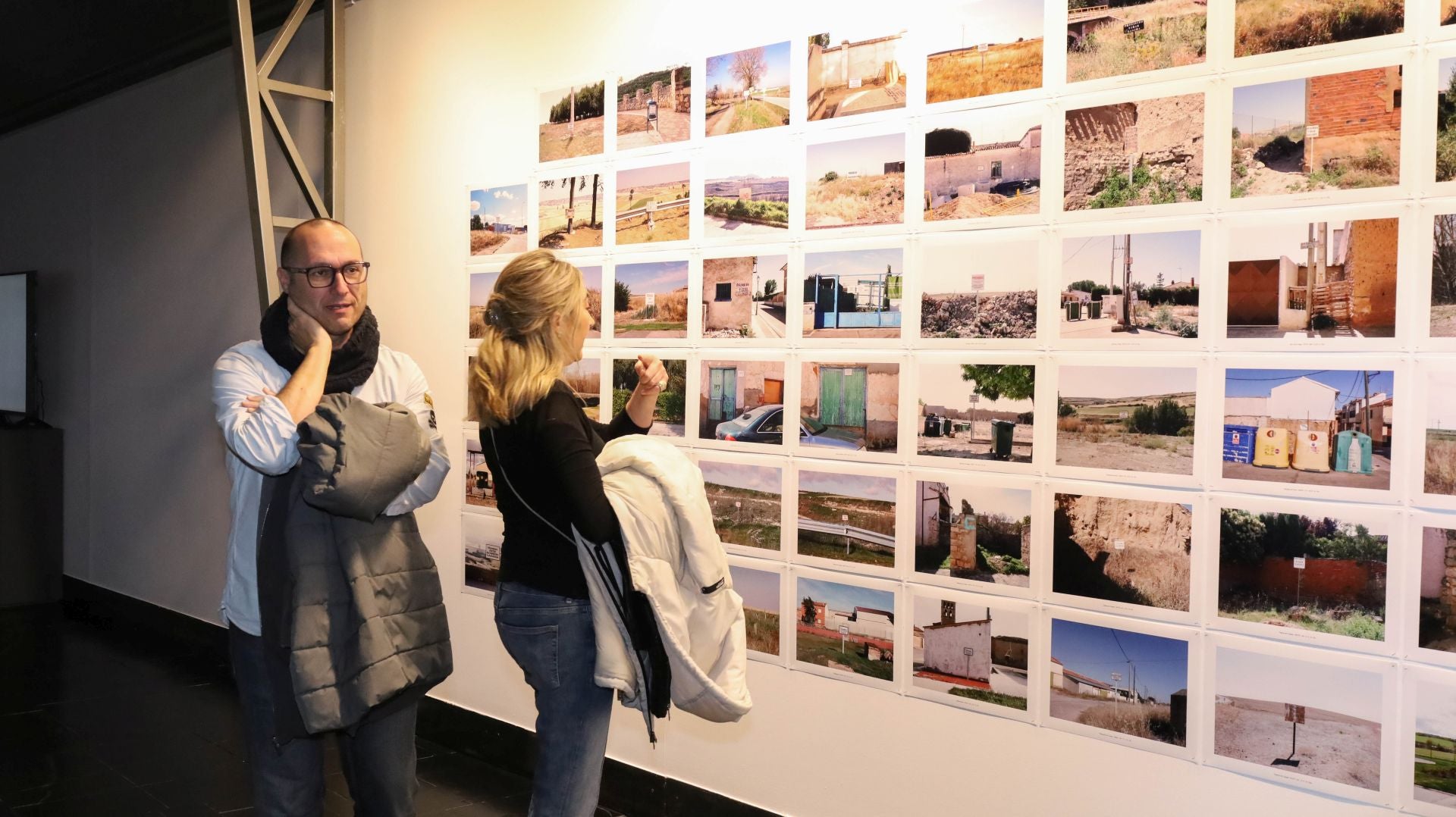 La cuadrícula con el objetivo documental de fotografa de Ayarza