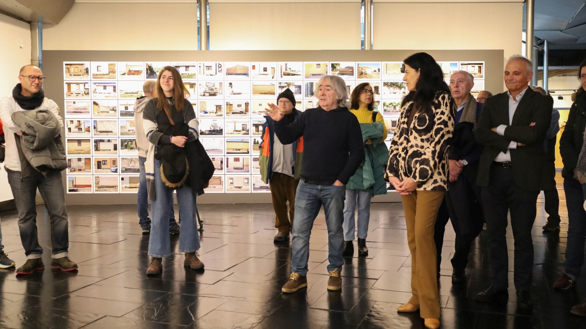 La cuadrícula con el objetivo documental de fotografa de Ayarza