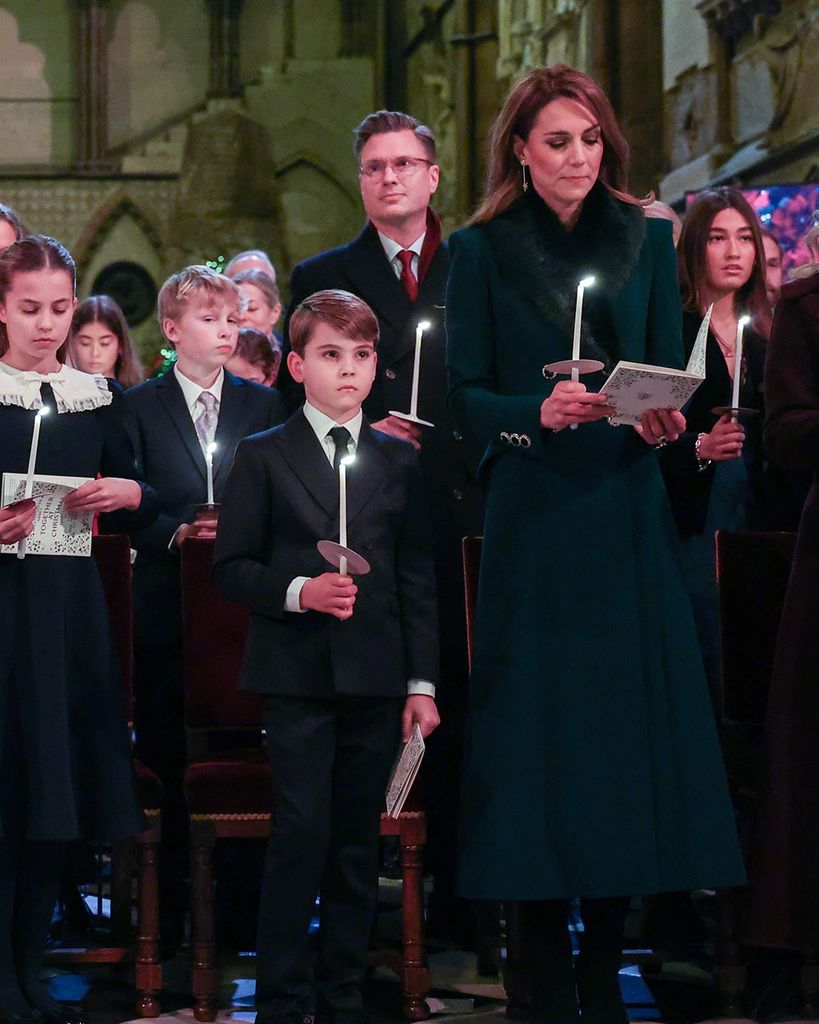El príncipe y la princesa de Gales junto a sus hijos en el concierto de villancicos 'Juntos por Navidad'