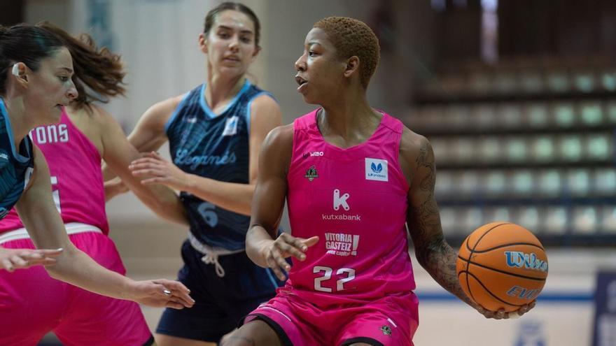 El Kutxabank Araski recibe la visita del colista