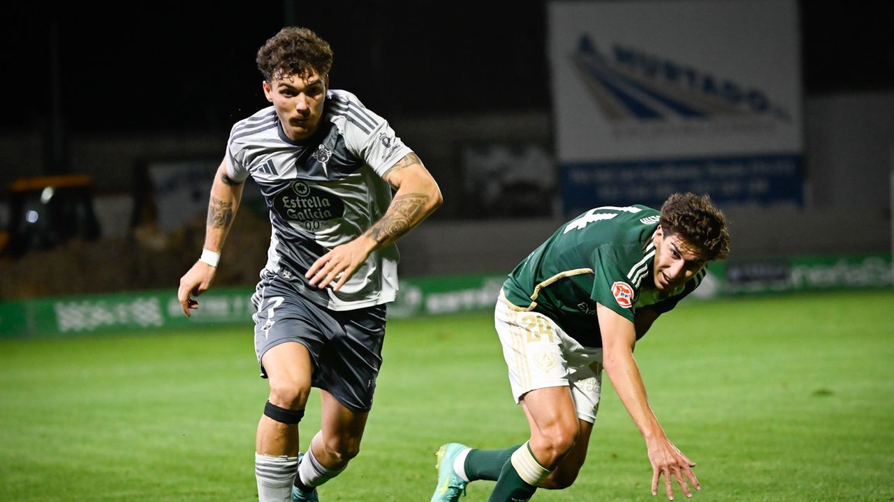 Chispazo vital de Álvaro Juan para que el Racing Club Ferrol supere al Cacereño (0-1)