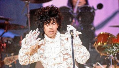 Un viaje alrededor de las 684 canciones de Prince