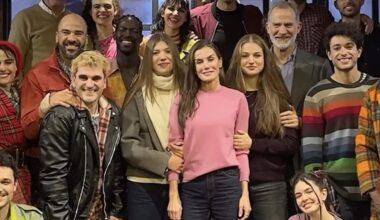 La insólita imagen de Felipe VI en un teatro de la Gran Vía: "Que conste que el Rey mugió"