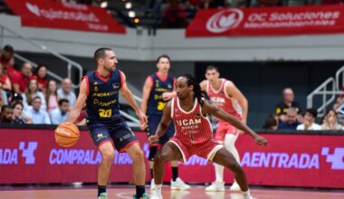 El Baxi Manresa se refuerza con dos jugadores antes de enfrentarse con el Casademont Zaragoza