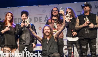Entregamos los trofeos del Rockferéndum de La Heavy, con Mägo de Oz, Saratoga, Sôber, Judith Mateo, El Pirata y su Banda, Luis Cobos, Gabrielle de Val, Shelly, Leyendas del Rock, Indiana y muchos más