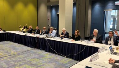 La consejera Fátima Matute durante la reunión