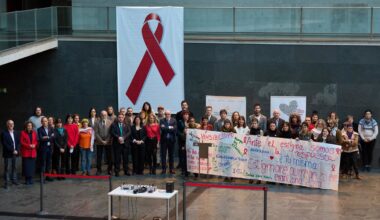 El Parlamento de Navarra se adhiere al Día Mundial contra el Sida