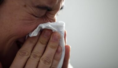 La gripe en Catalunya se sitúa a nivel moderado y Salud recomienda la mascarilla en hospitales