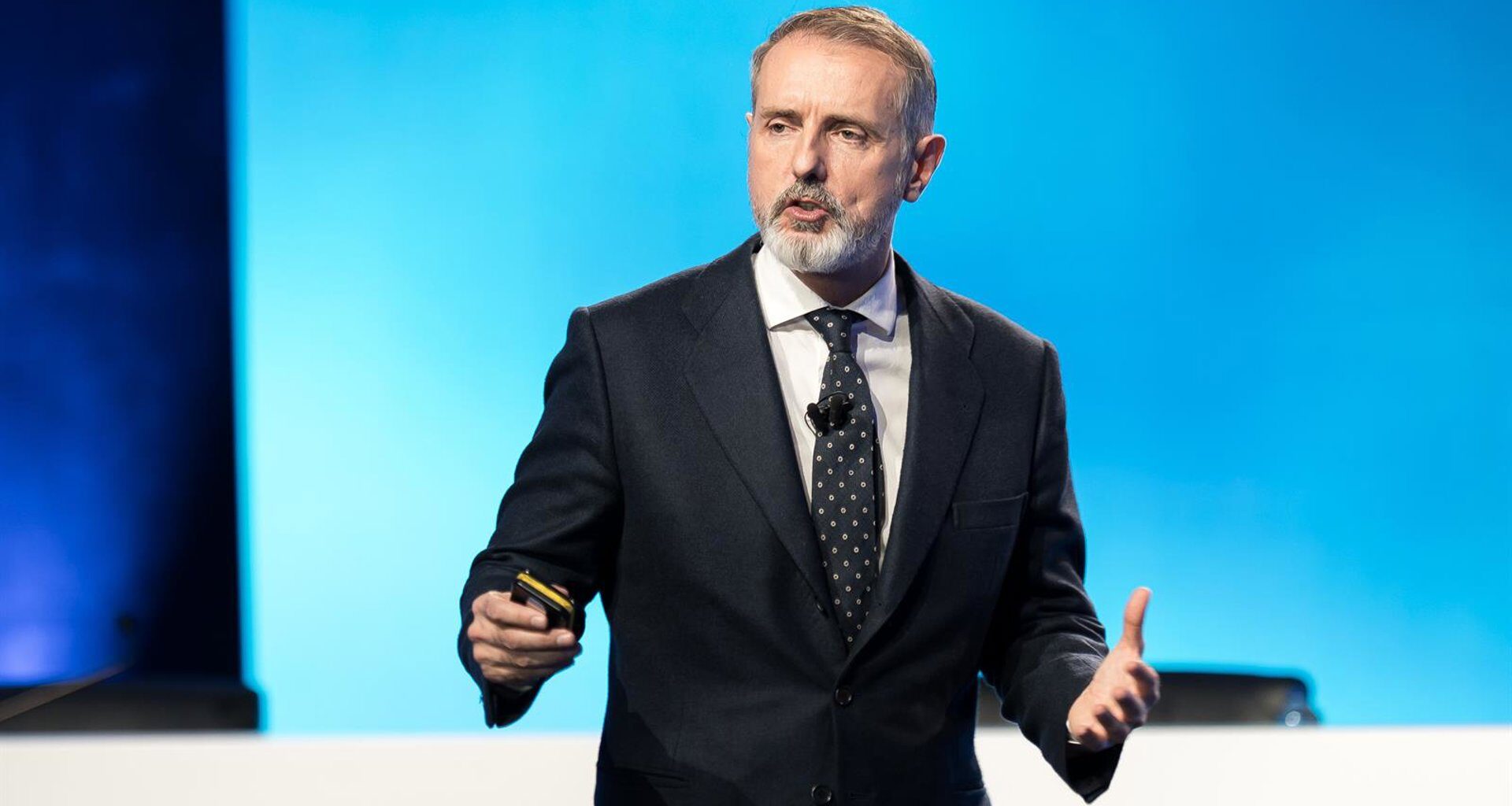 Murtra (Telefónica) admite contactos de M&A en “cada uno” de sus mercados