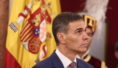 Sánchez rechaza que el PSOE denuncie a Salazar en la Fiscalía y dice que no sabía nada de sus comportamientos