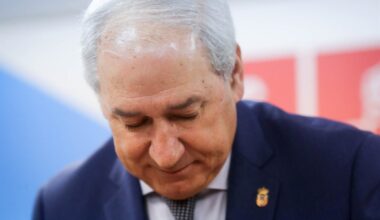 Siete alcaldesas del PSOE, incluida Inés Rey, y casi 70 mujeres respaldan la dimisión de Silvia Fraga ante el caso Tomé