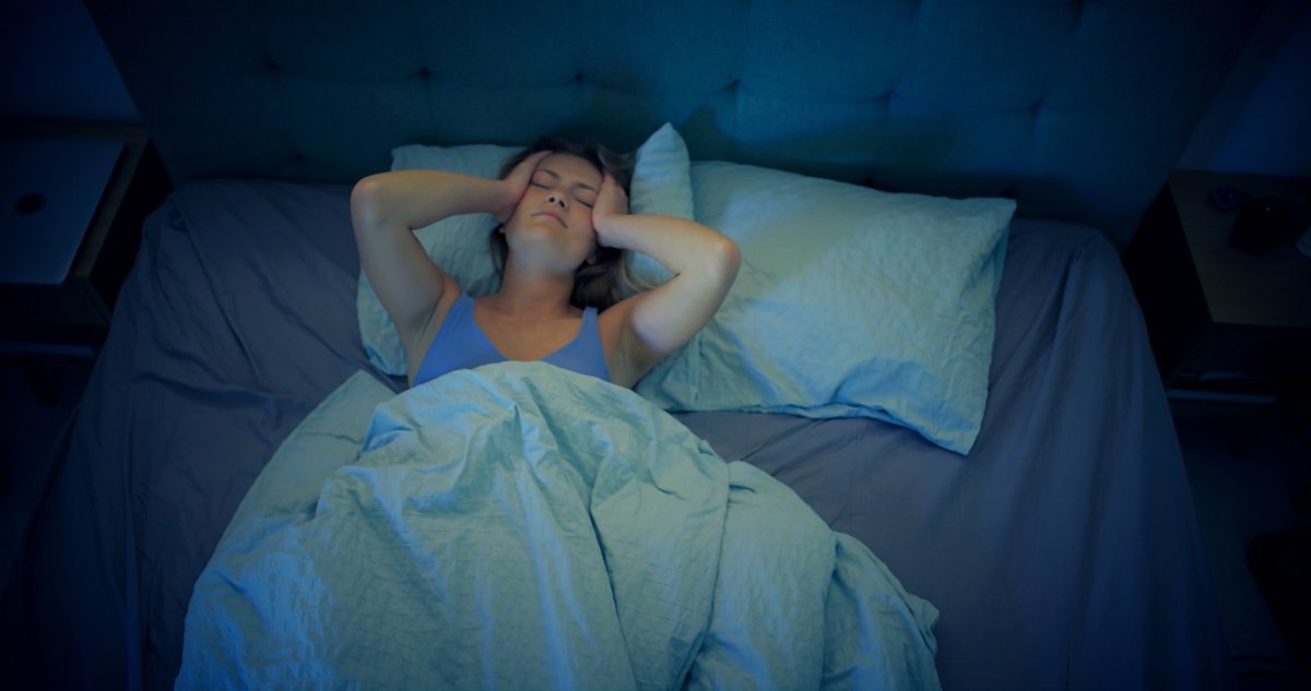 Francesca Cañellas, psiquiatra, recomienda darse un tiempo suficiente para dormir, en un entorno seguro y confortable