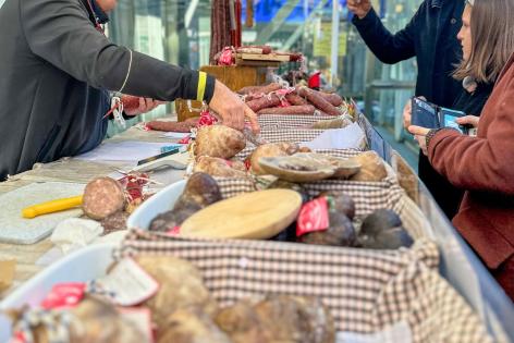 El mercado especial de navidad contará con más de un centenar de puestos