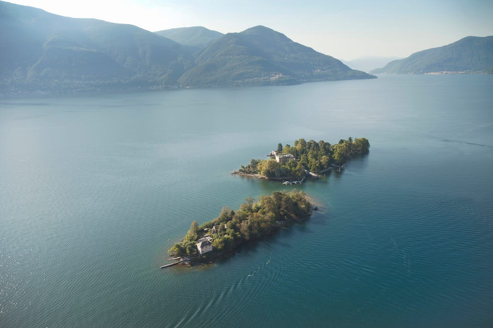 vista de las islas borromeas en el lago maggiore