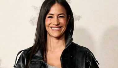 Begoña Villacís sorprende con el icónico accesorio de Jacqueline Kennedy en su cena de Navidad