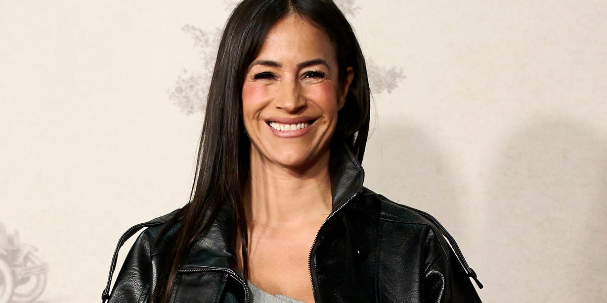 Begoña Villacís sorprende con el icónico accesorio de Jacqueline Kennedy en su cena de Navidad