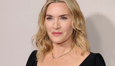 ''Quiero que las jóvenes miren mi cara y mi cuerpo y piensen que es normal''