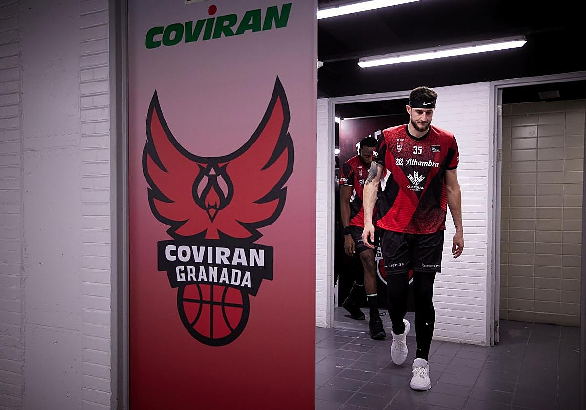 El Covirán Granada espera al pago del Maccabi para oficializar la marcha de Zach Hankins