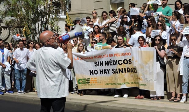 primera jornada contra el Estatuto Marco