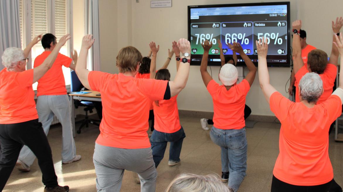 Mujeres haciendo deporte