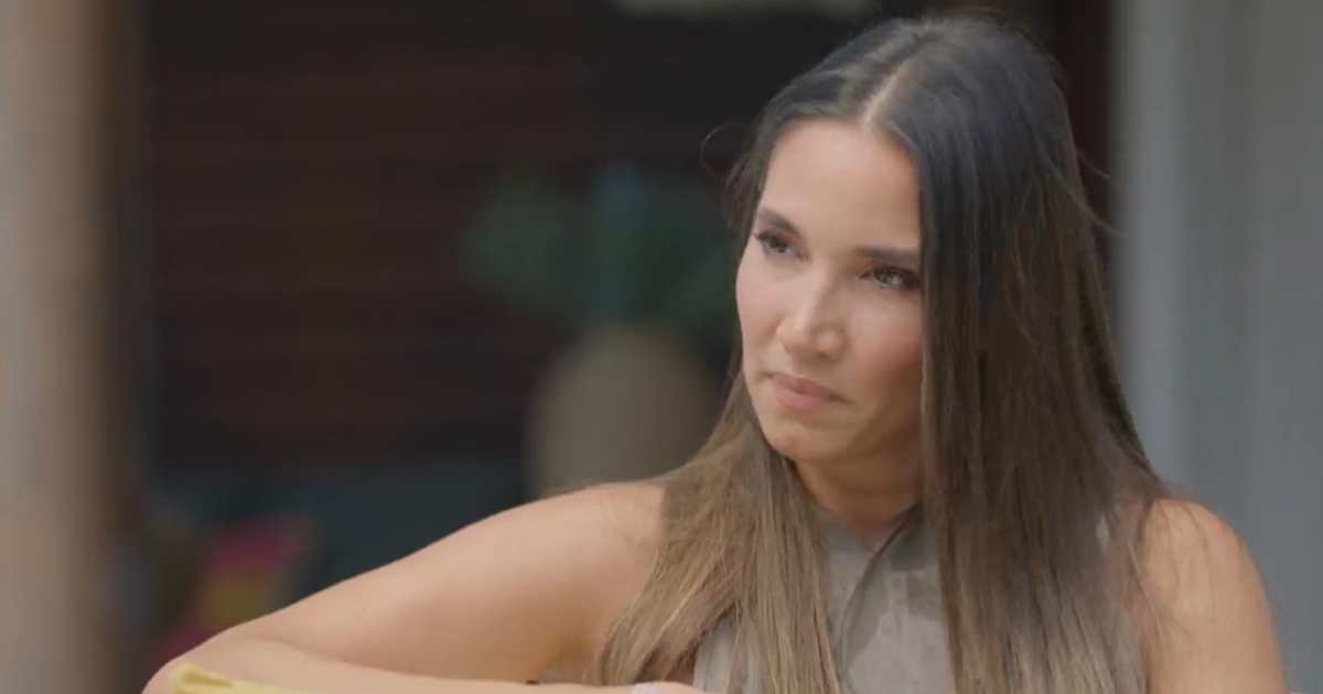 "Una vez vi al padre de una amiga y le saludé. Estaba tumbado encima de una furgoneta. Se levantó y me apuntó con la pistola"