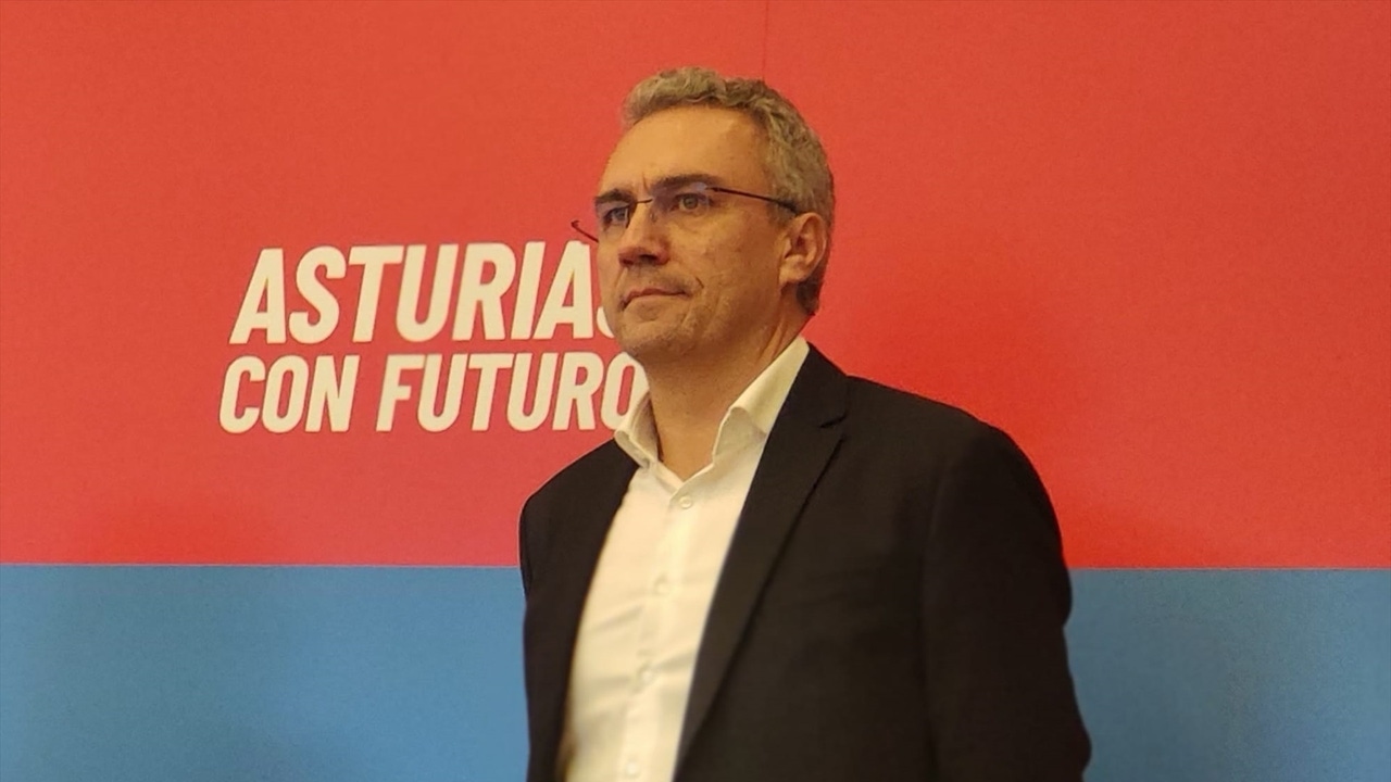 Dimite el miembro de la Ejecutiva del PSOE Javier Izquierdo en pleno 'Me too' de las filas socialistas