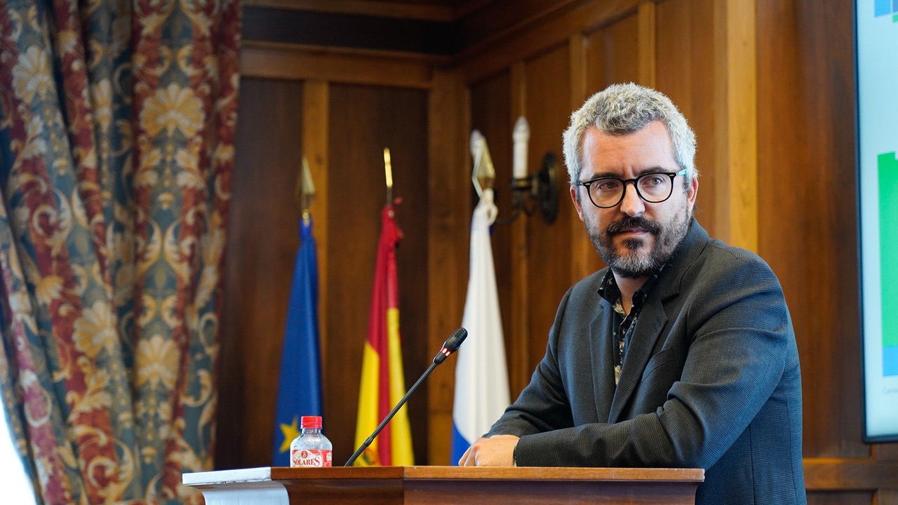 Javier Padilla dinamita las conversaciones con los sindicatos médicos sobre el Estatuto Marco