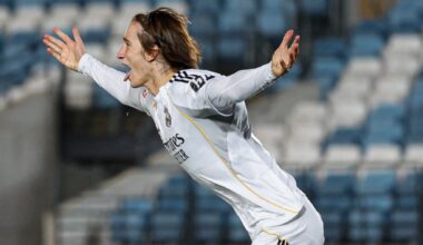 Xabi Alonso 'asciende' a Joan Martínez