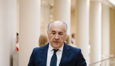 El alcalde de Algeciras, José Ignacio Landaluce, renuncia temporalmente a su militancia del Partido Popular