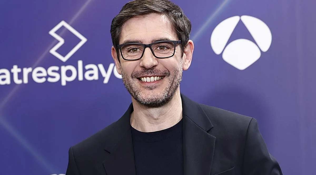 Juanra Bonet deja Antena 3 y vuelve a Mediaset para presentar el nuevo 'Allá tú' sin Jesús Vázquez