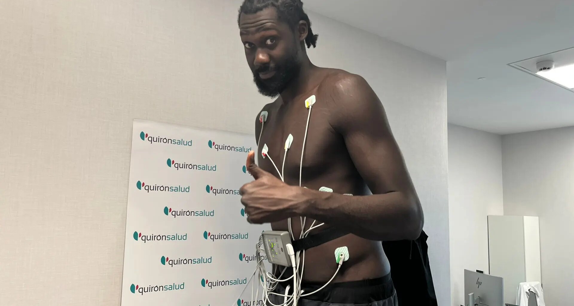 Khalifa Koumadje supera el reconocimiento médico con el Casademont Zaragoza