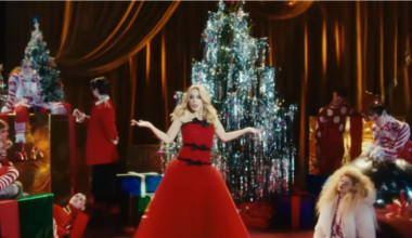 Así es el villancico 'XMAS' de Kylie Minogue que ha conquistado a los británicos