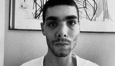 El ciclista italiano que pasó dos semanas en coma y atravesó una reconstrucción facial