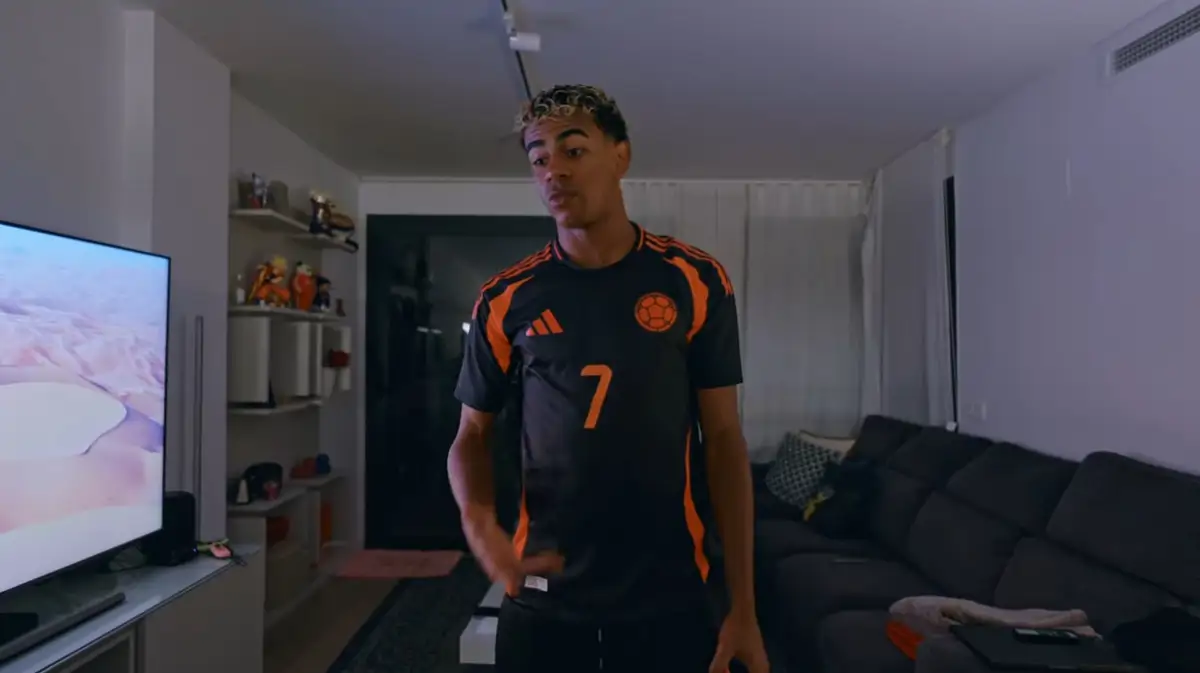 Lamine Yamal salón 2