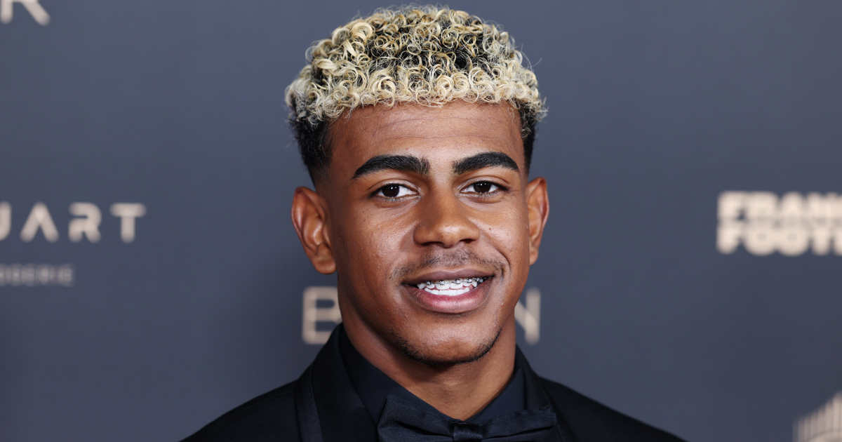 “Me despierto de madrugada para comer galletas, por eso no puedo tener novia”