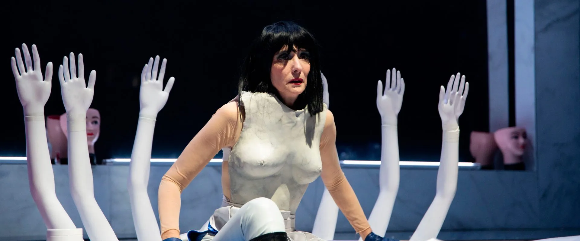 LAS AMARGAS LÁGRIMAS DE PETRA VON KANT