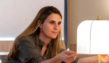 "La hiperproducción no solo empobrece al autor, empobrece al sector. Sin pensamiento crítico no hay evolución"