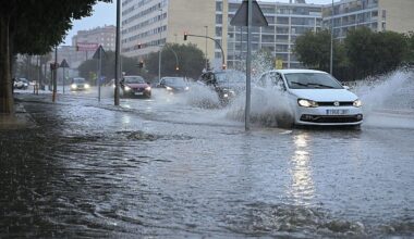 Emergencias recomienda evitar desplazamientos en Valencia ante el episodio de lluvias y tormentas