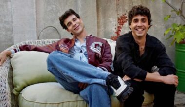 la imagen que demuestra cómo es la relación entre Javier Calvo y Javier Ambrossi