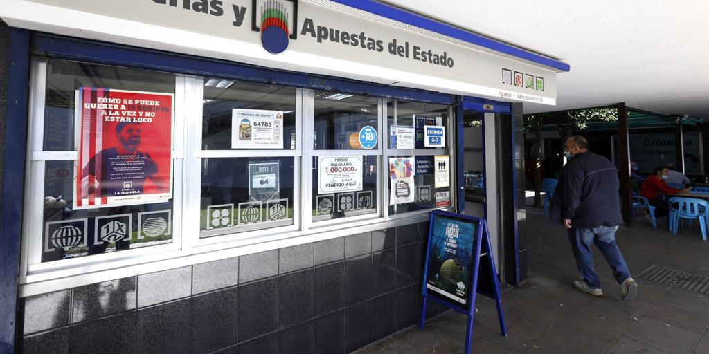 Un acertante en España gana el bote de 54 millones de euros de los Euromillones